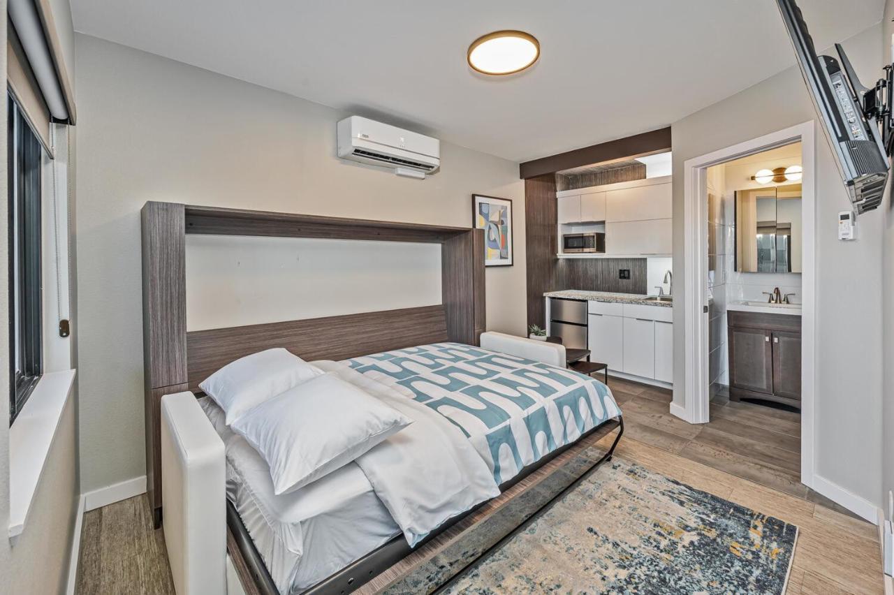 Boutique In The Heart Of Midtown! Apartment *